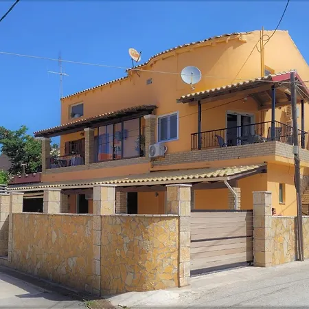 Nikitas Maisonette Apartmán *