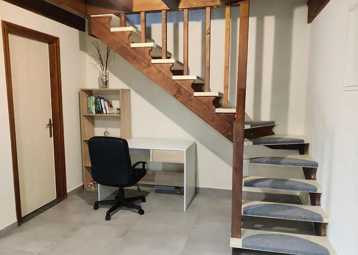 Nikitas Maisonette Apartman *