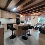 شقة Nikitas Maisonette